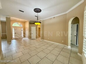 Building Photo - 1462 Scenic Oaks Dr