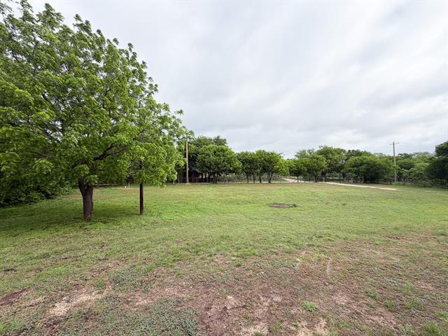 Foto del edificio - 1075 Pluto Rd