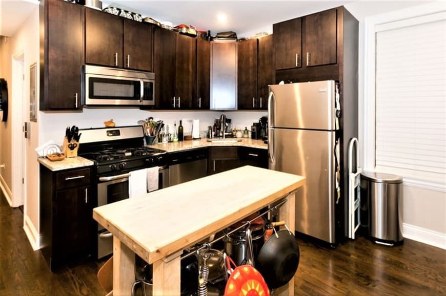 Primary Photo - 2 bedroom in Chicago IL 60647