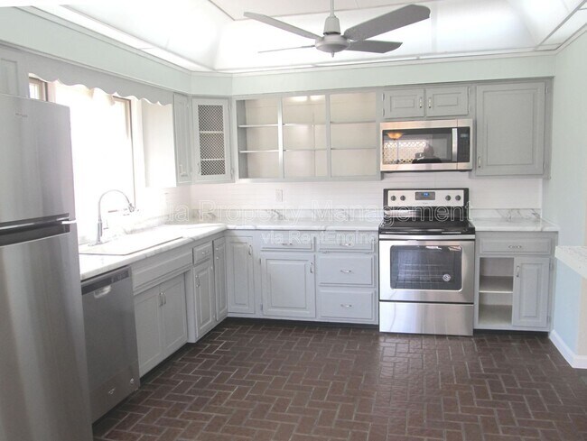 Foto del edificio - 6234 E V Ave