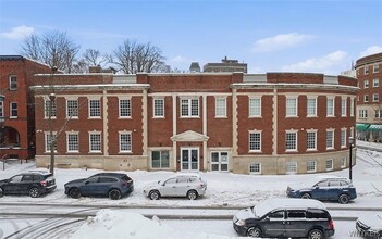 Building Photo - 40 North St