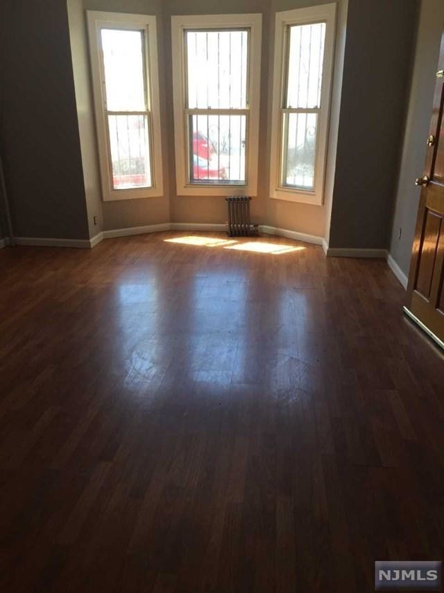 Foto del edificio - 2 bedroom in Newark NJ 07104
