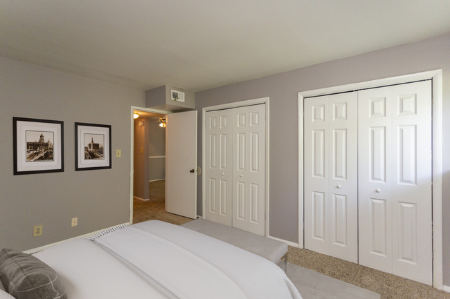 Bedroom - Vestavia Place