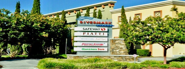 Shopping / Restaurants - 4096 Lick Mill Blvd