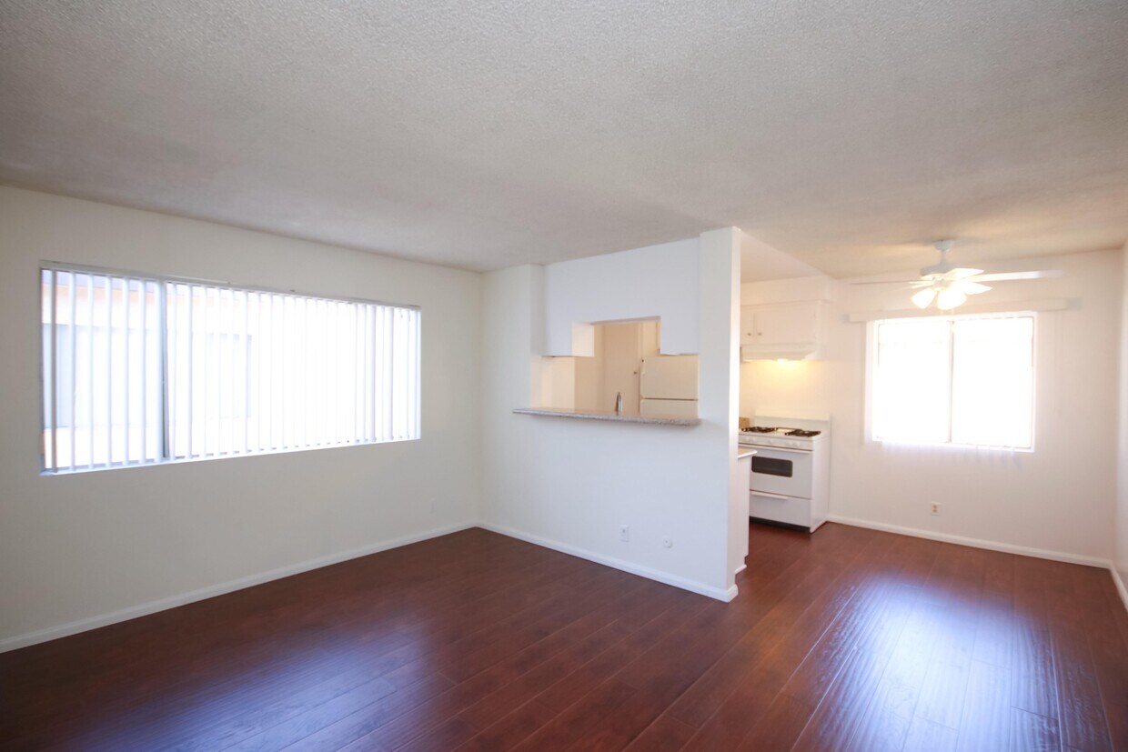Foto principal - 264 Alpine St
