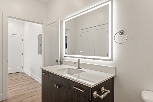 Foto del edificio - 6129 W 100 S