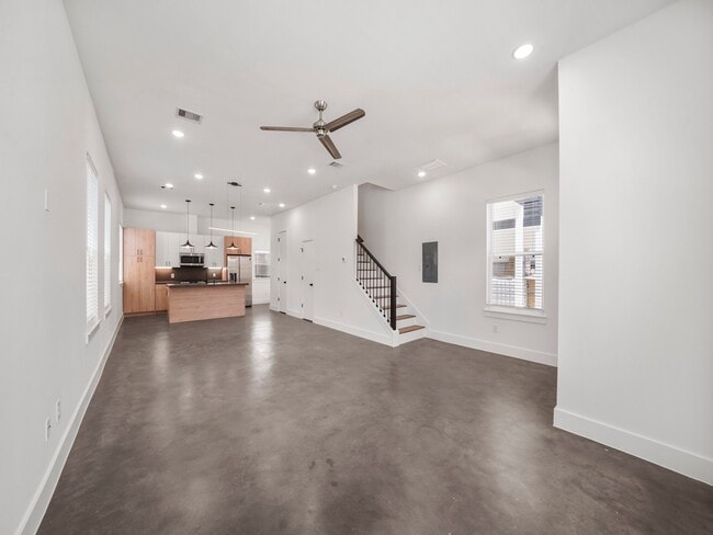 Foto del edificio - 7031 Avenue N