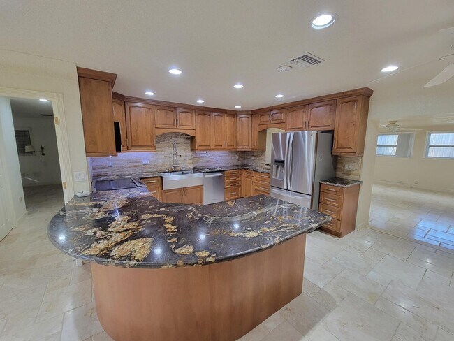 Foto del edificio - 4642 NW 2nd Ter