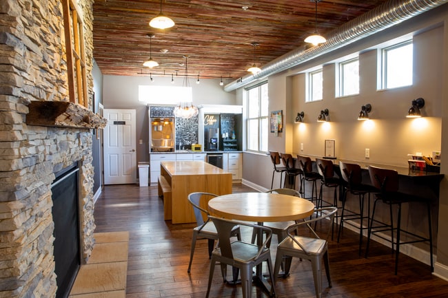 Foto del edificio - Prairie Pointe Student Living