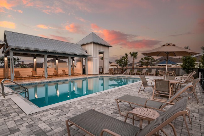 Building Photo - Sunset Village