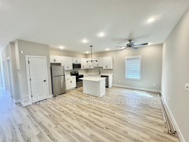 Foto del edificio - 1537 Rogers St