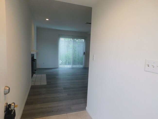 Foto del edificio - ALH7811