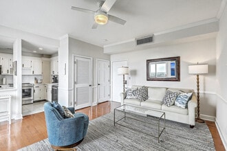 Building Photo - 14 Murray Blvd