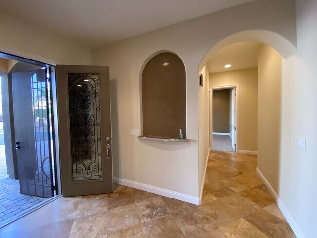 Building Photo - Modern & Custom Luxury Home in Gated Commu...