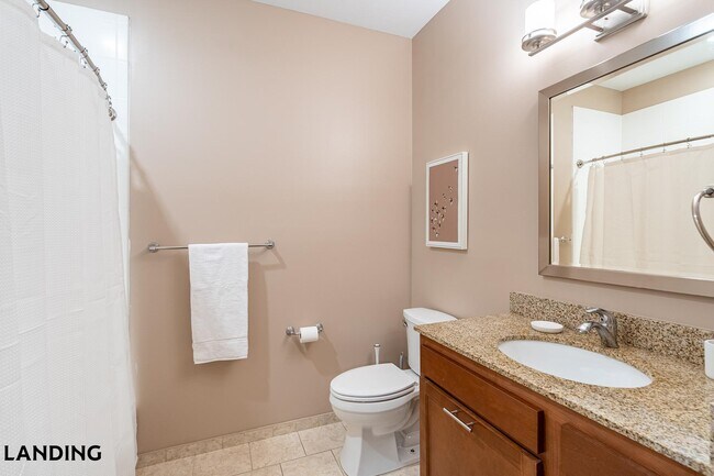 Foto del edificio - 33 New Scotland Ave