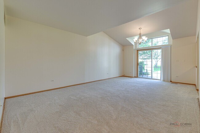 Building Photo - 2611 Cedar Glade Dr