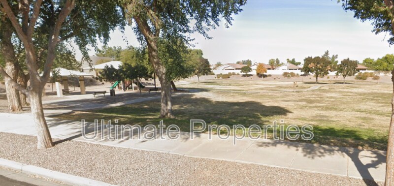Building Photo - 15009 N Gil Balcome Ct