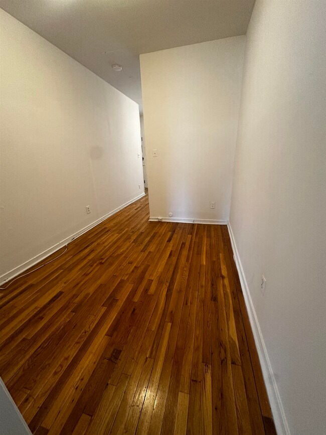 Foto del edificio - 118 Adams St