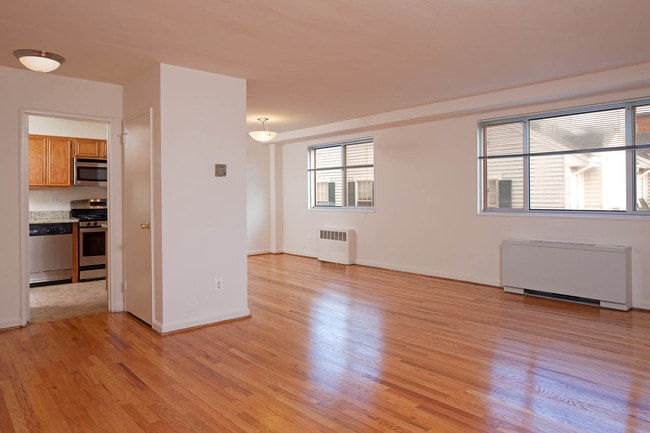Building Photo - Bradley View