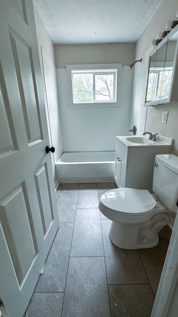 Building Photo - Fully Renovated 2BR Home with Modern Updates & Full Basement!