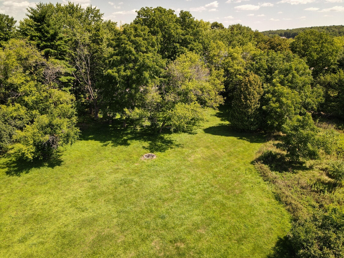 Primary Photo - 3130 Oakwood Rd