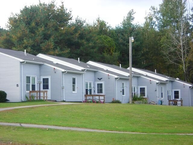 Foto principal - Wilton Senior Housing