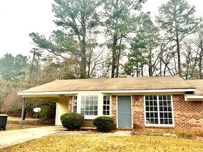 Building Photo - 214 Huffaker Rd NW