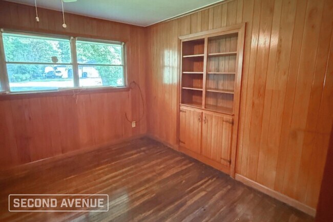 Foto del edificio - 4056 Hermitage Dr