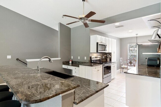 Foto del edificio - 5406 Admiral Way