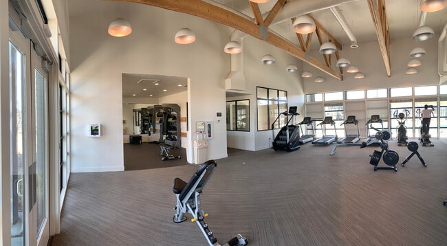 Club House Gym - 666 N Emery Ln