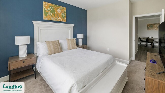 Building Photo - 195 N Creek Dr