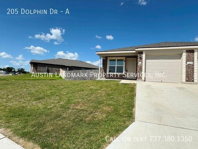 Building Photo - 205 Dolphin Dr