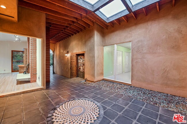 Building Photo - 16141 Bayberry Pl