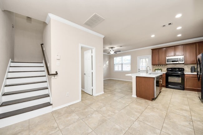 Foto del edificio - 24642 Folkstone Cir