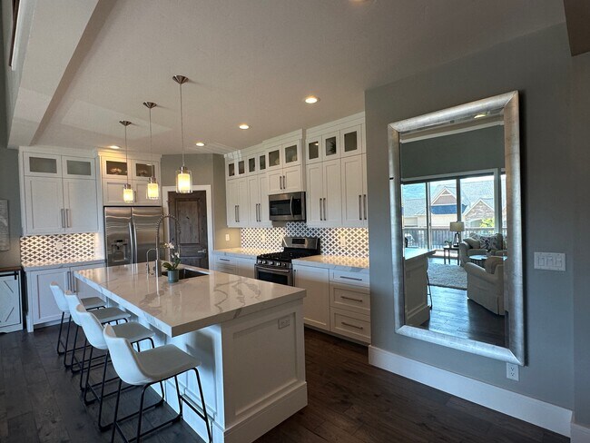 Foto del edificio - 532 W Heritage Way