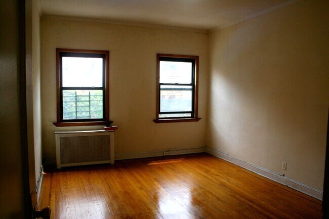 Foto del edificio - 8578 66th Ave