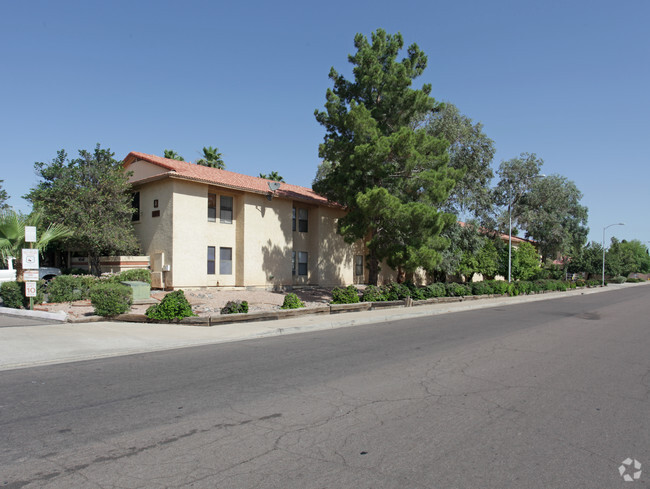 Building Photo - Citrus Highlands