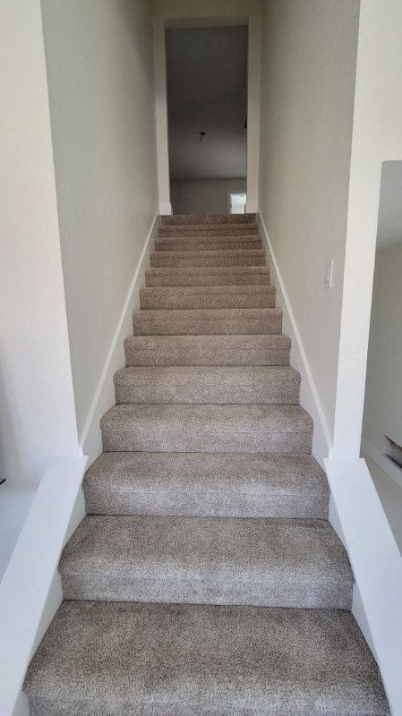 Building Photo - 317 Kiowa Dr E