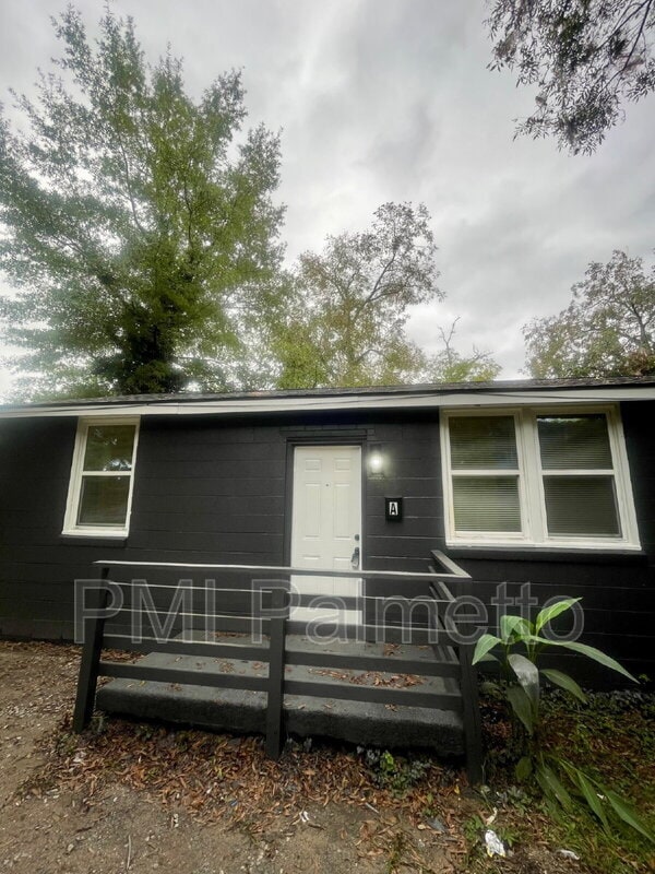 Foto principal - 2205 Harper St