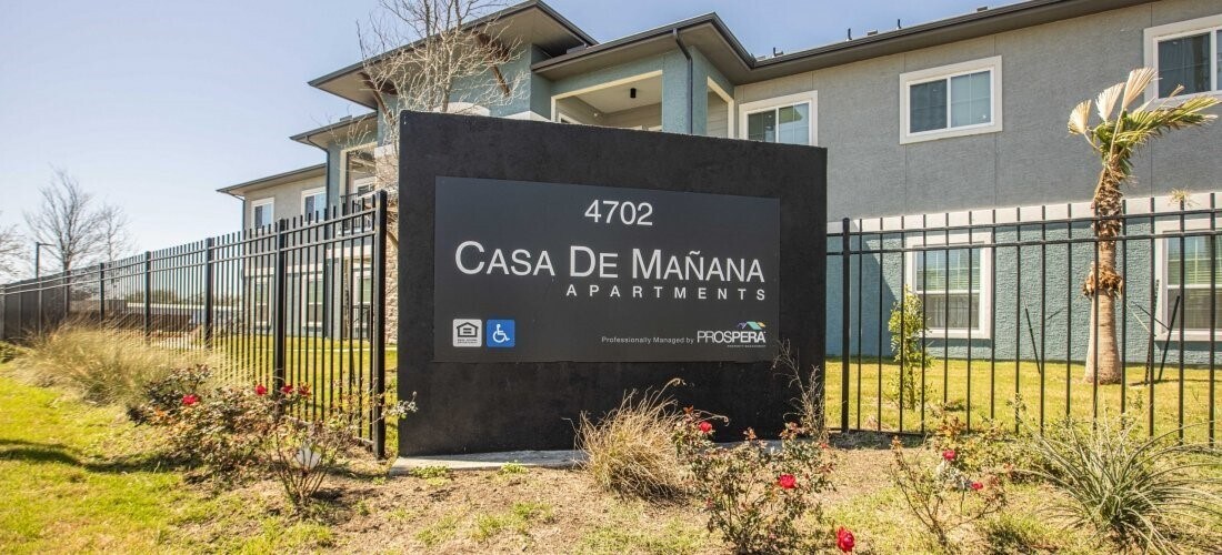 Foto principal - 4702 Old Brownsville Rd