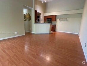 Building Photo - 9999 Summerbreeze Dr