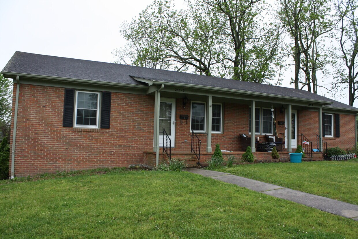 265 E Reservoir St Wytheville Va 24382 Apartments Wytheville Va Apartments Com