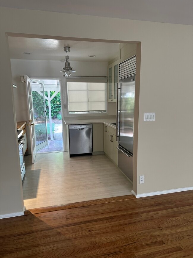 Kitchen - view from living room - 17935 Tiara St