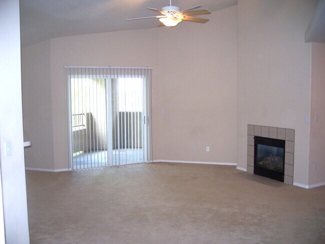 Photo - 3732 Riviera Grove (Colorado Springs, CO) Townhome