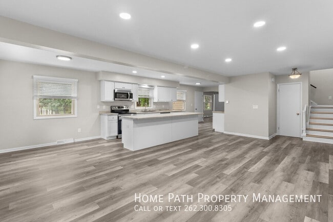 Building Photo - 1412 Cottonwood Dr