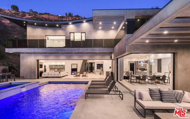 Foto principal - 2145 Nichols Canyon Rd