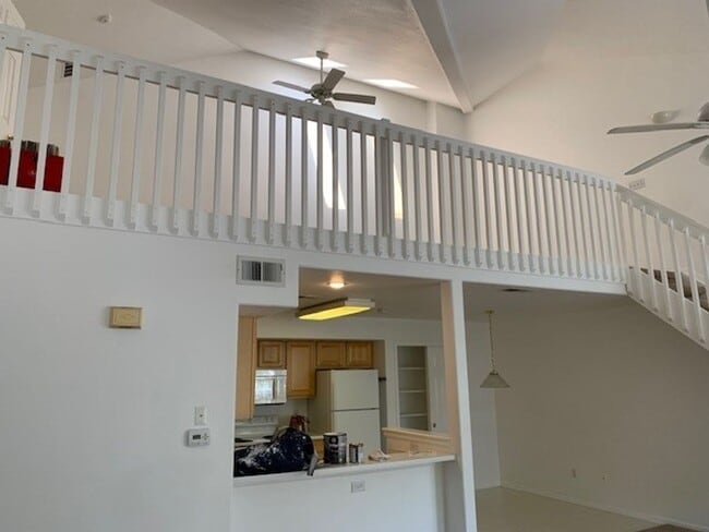 Building Photo - Spacious Condo with Bonus Loft in Pinnacle...