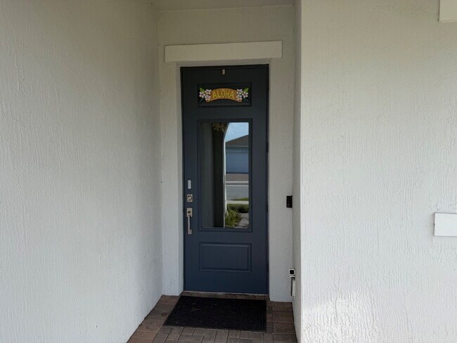 Building Photo - Gated 55+ community with lots of HOA amenities!