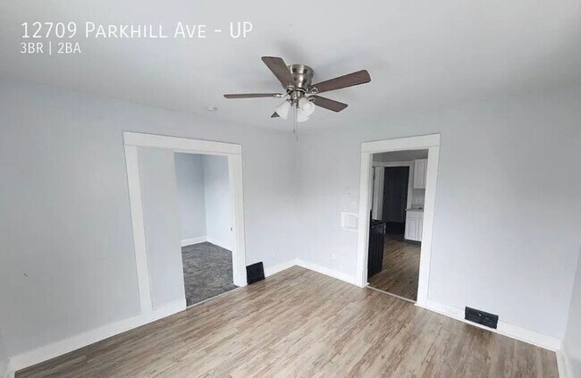 Building Photo - 12709 Parkhill Ave