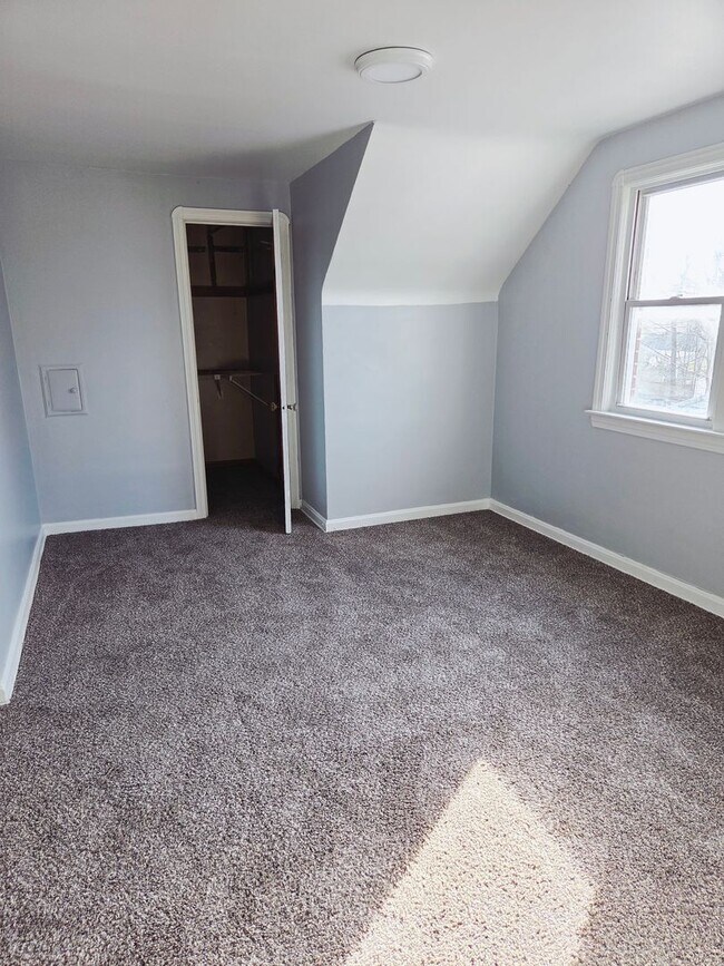 Foto del edificio - 5131 Philip Ave